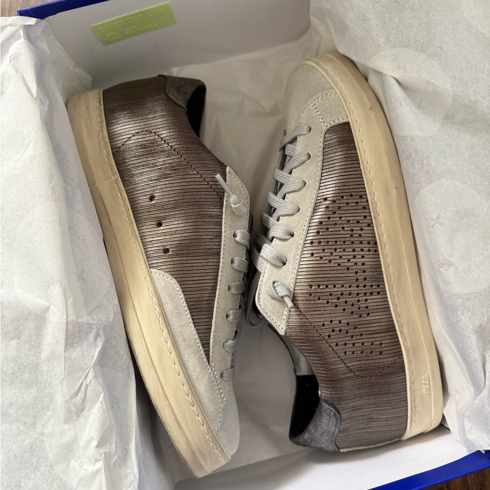 P448 Sneakers